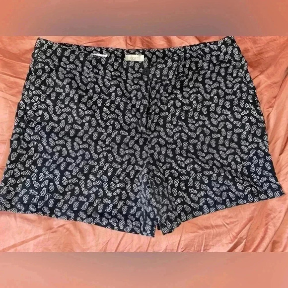 Loft Women’s Size 16 Pineapple Shorts - Picture 1 of 8